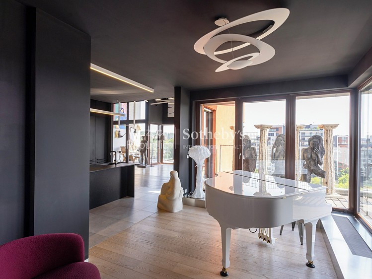 Prodej bytu 6 pokojů a více 212 m² - foto 6