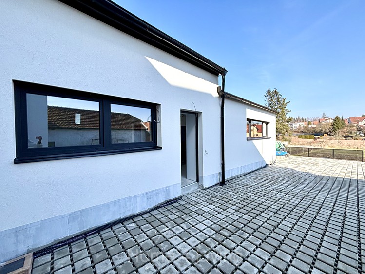 Prodej bytu 2+kk 71 m² - foto 2
