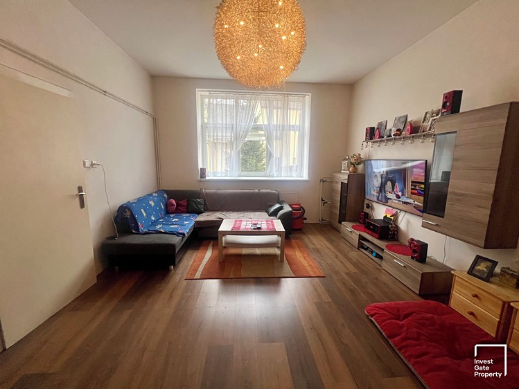 Prodej bytu 2+1 75 m² - foto 1