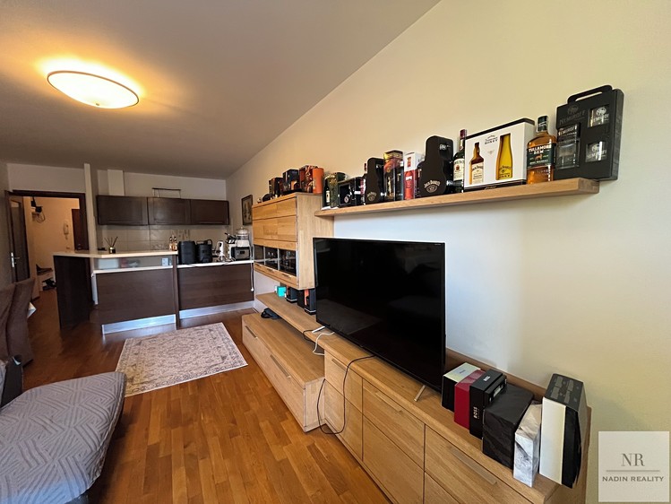 Prodej bytu 2+kk 79 m² - foto 4