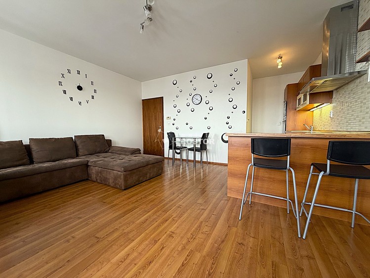 Prodej bytu 2+kk 64 m² - foto 2