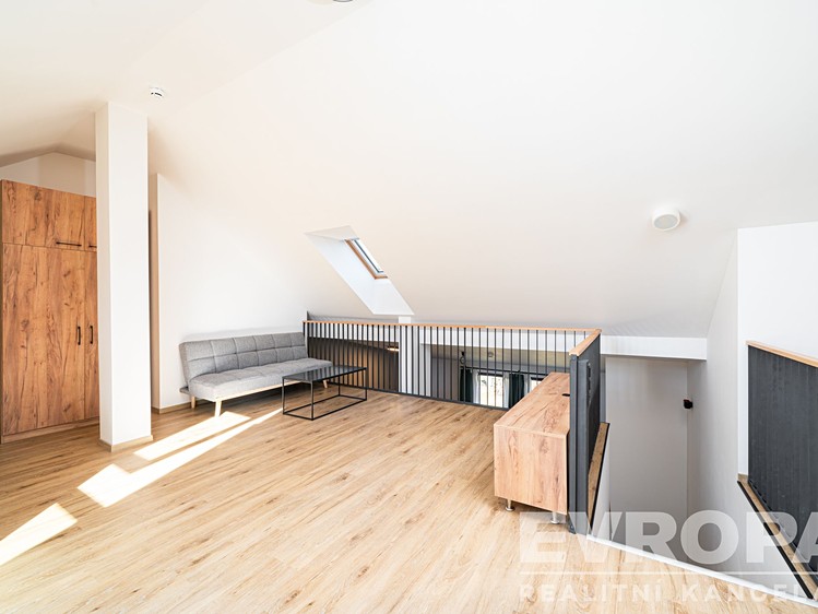 Prodej bytu 2+kk 78 m² - foto 8