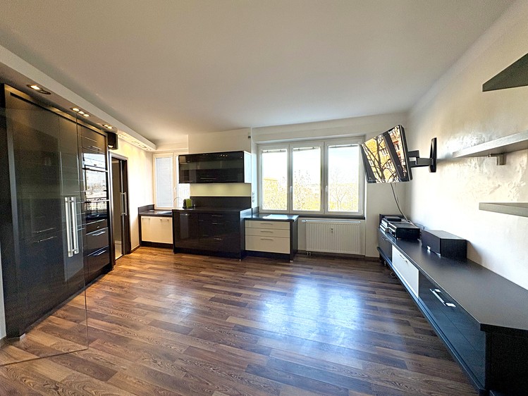 Prodej bytu 2+kk 53 m² (Jednopodlažní) - foto 6