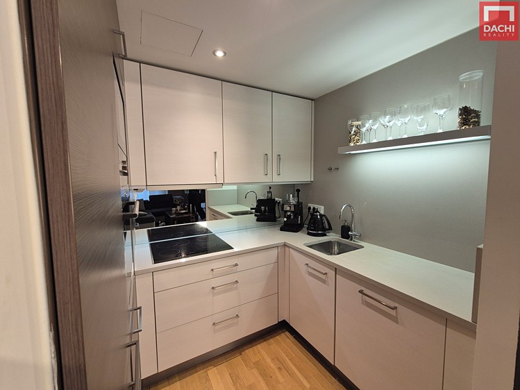 Prodej bytu 2+kk 61 m² - foto 3