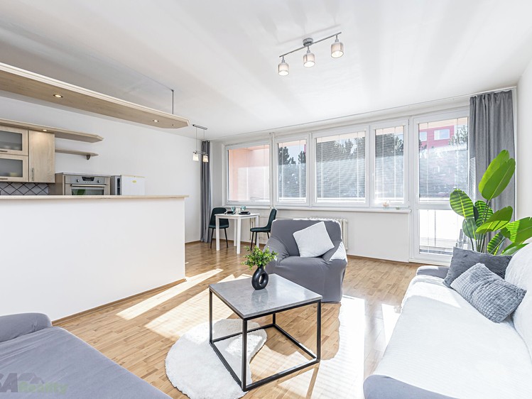 Prodej bytu 3+1 70 m² - foto 2
