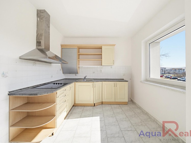 Prodej bytu 4+kk 99 m² - foto 1