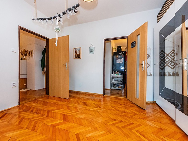 Prodej bytu 2+1 52 m² (Jednopodlažní) - foto 8