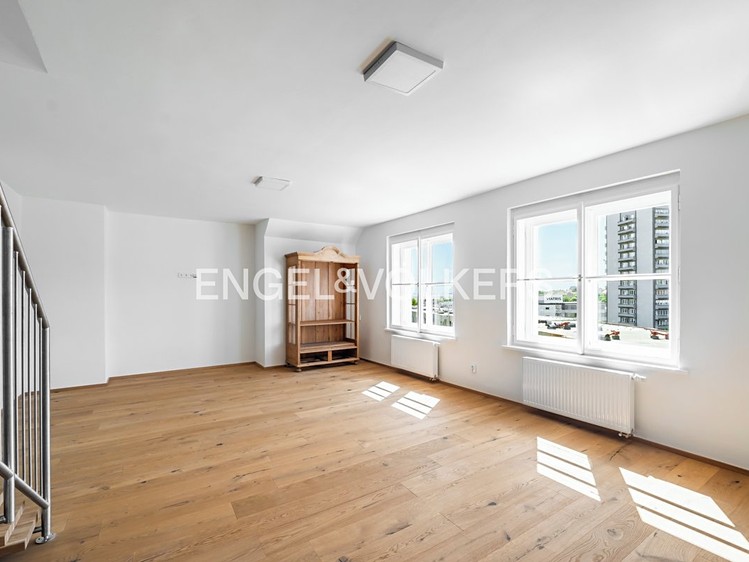 Prodej bytu 3+kk 149 m² (Mezonet) - foto 3
