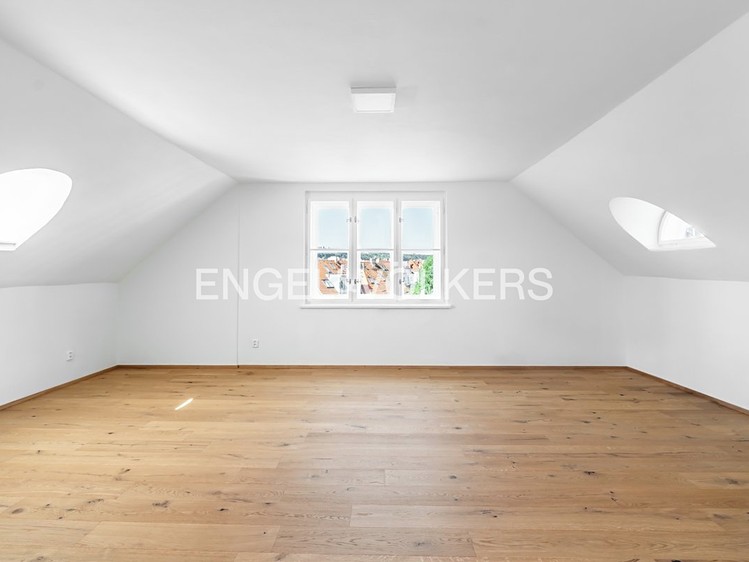Prodej bytu 3+kk 149 m² (Mezonet) - foto 8