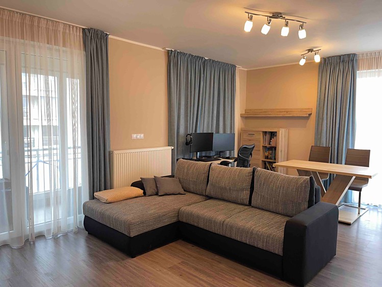 Prodej bytu 2+kk 64 m² (Jednopodlažní) - foto 2