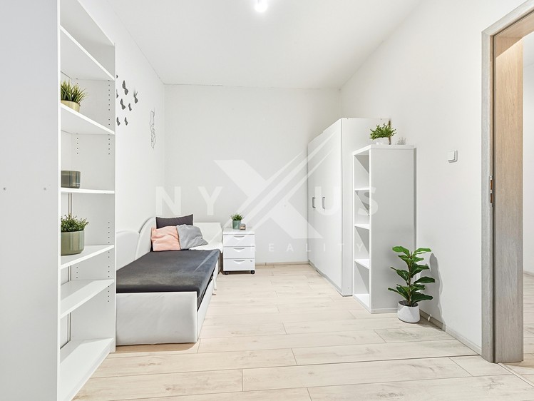 Prodej bytu 4+1 100 m² (Jednopodlažní) - foto 4
