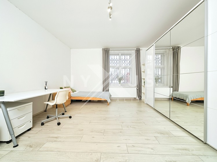 Prodej bytu 4+1 100 m² (Jednopodlažní) - foto 3