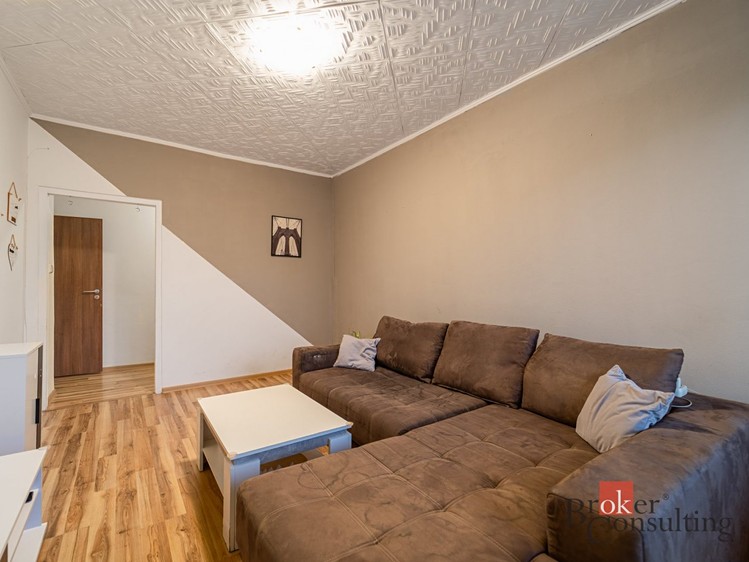 Prodej bytu 3+1 63 m² - foto 2
