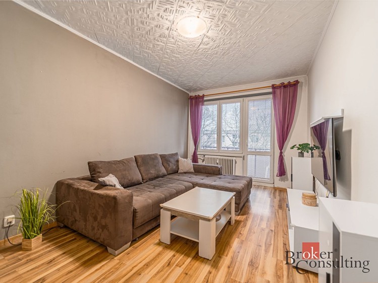 Prodej bytu 3+1 63 m² - foto 1