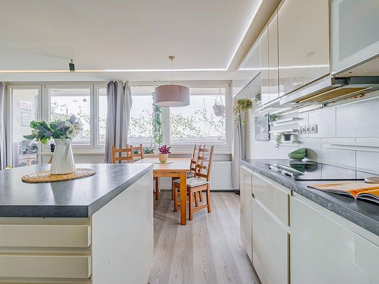 Prodej bytu 3+kk 94 m² (Mezonet) - foto 3