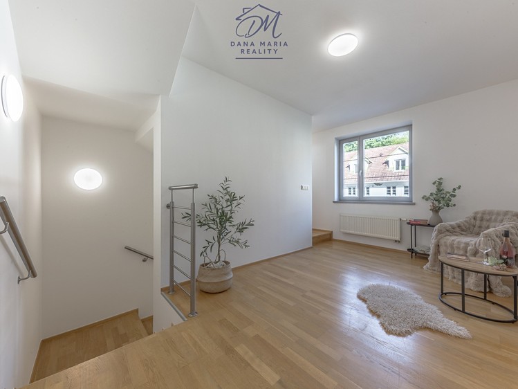 Prodej bytu 5+kk 207 m² (Mezonet) - foto 5