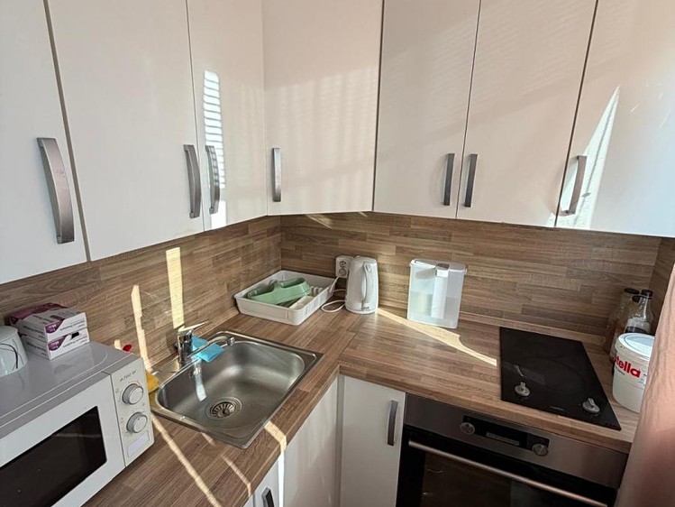 Prodej bytu 1+1 27 m² - foto 1
