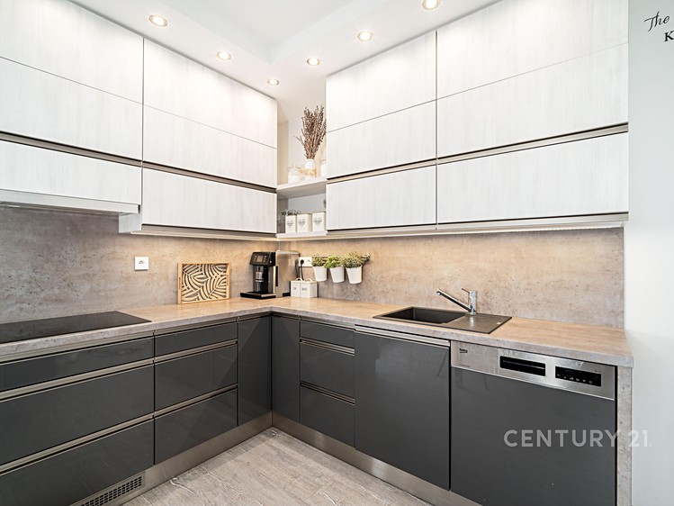 Prodej bytu 2+kk 62 m² - foto 2