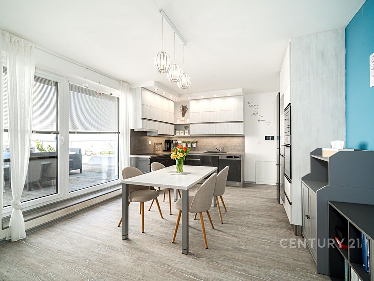 Prodej bytu 2+kk 62 m² - foto 1