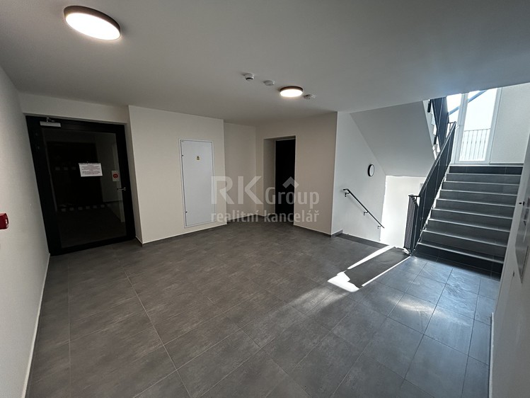 Prodej bytu 1+kk 44 m² - foto 4