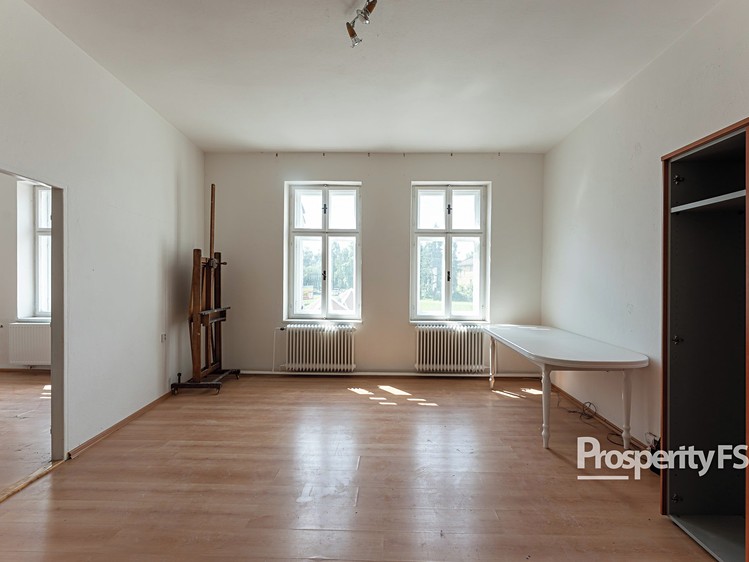 Prodej bytu 6 pokojů a více 256 m² - foto 6