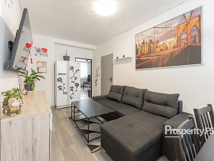 Prodej bytu 3+1 62 m² (Jednopodlažní) - foto 4