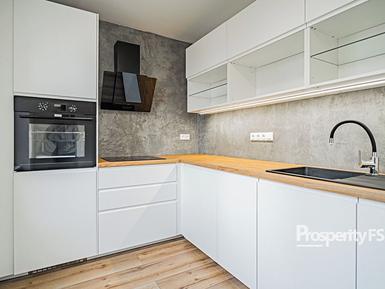 Prodej bytu 2+1 52 m² - foto 2