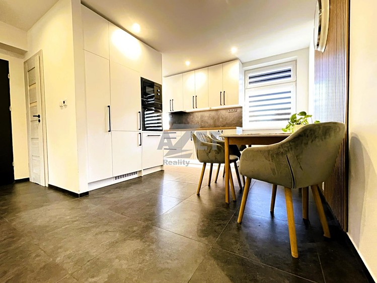 Prodej bytu 2+1 68 m² - foto 3