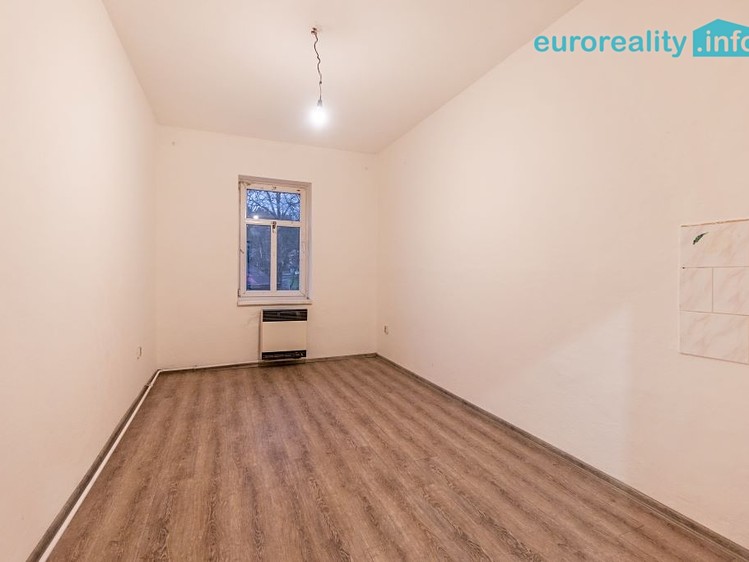 Prodej bytu 1+kk 17 m² - foto 4