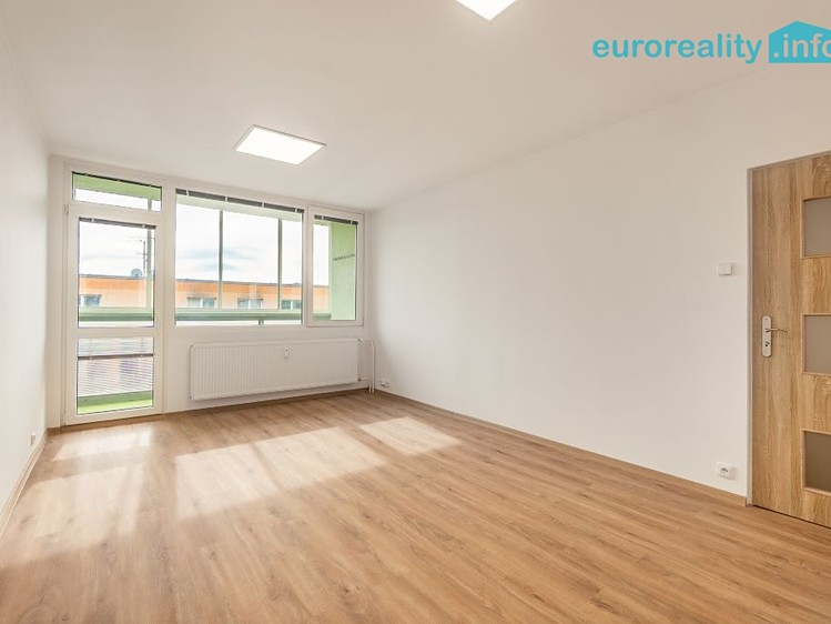 Prodej bytu 3+1 64 m² - foto 6