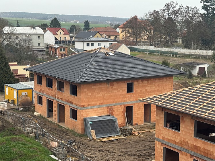 Prodej bytu 3+kk 77 m² - foto 1