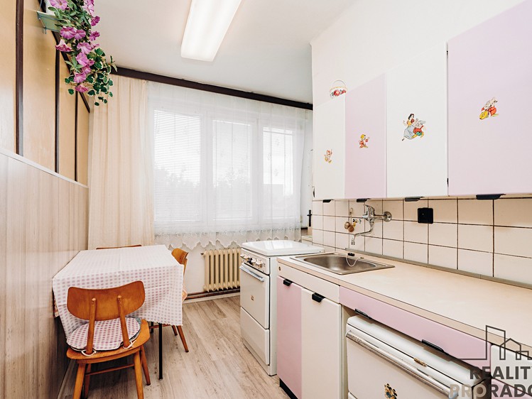 Prodej bytu 3+1 71 m² - foto 3