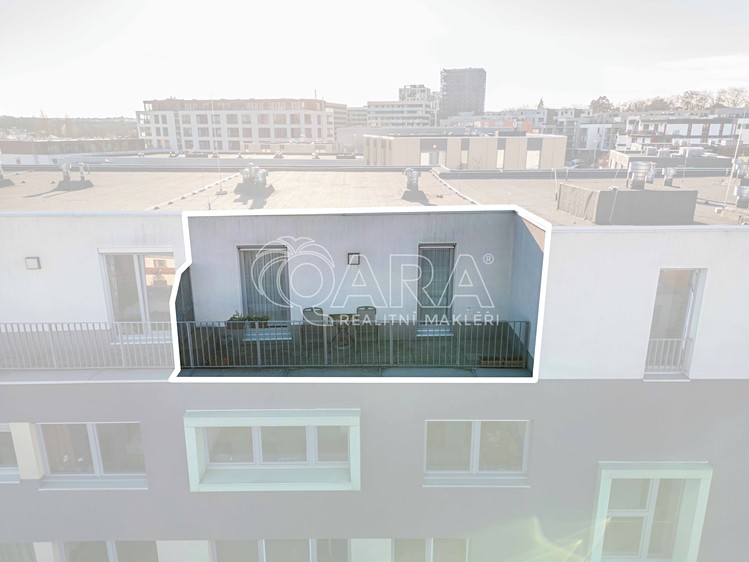 Prodej bytu 1+kk 38 m² - foto 1