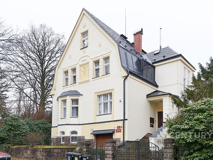 Prodej bytu atypické 209 m² - foto 3