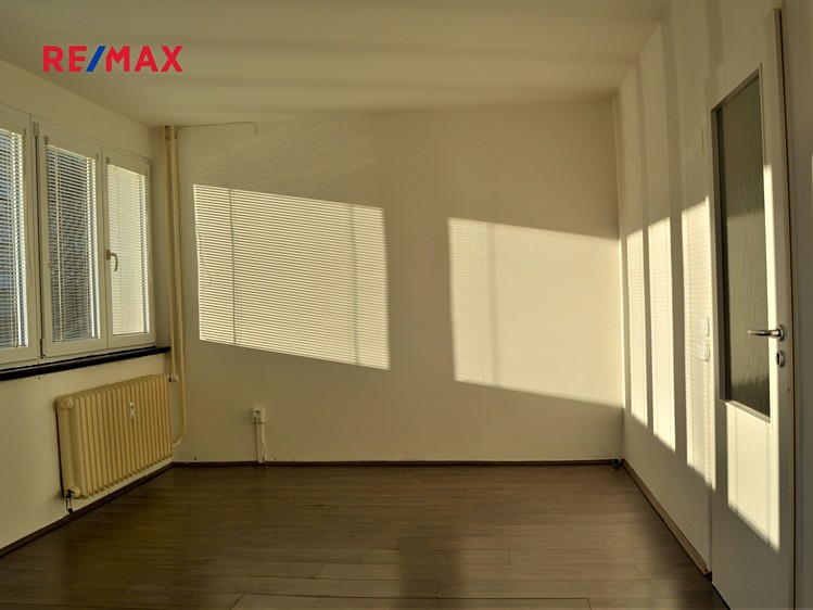 Prodej bytu 2+1 56 m² - foto 7