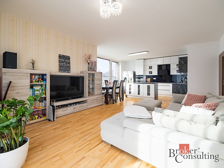 Prodej bytu 3+kk 86 m² - foto 2
