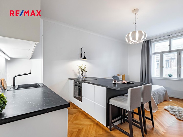 Prodej bytu 1+kk 27 m² - foto 6