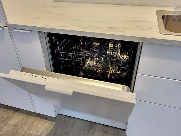 Prodej bytu 3+kk 112 m² - foto 8