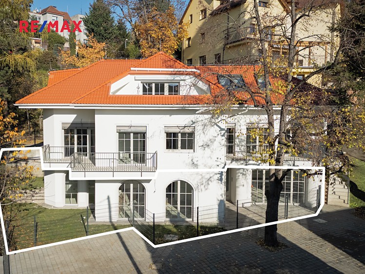 Prodej bytu 4+kk 129 m² (Jednopodlažní) - foto 3