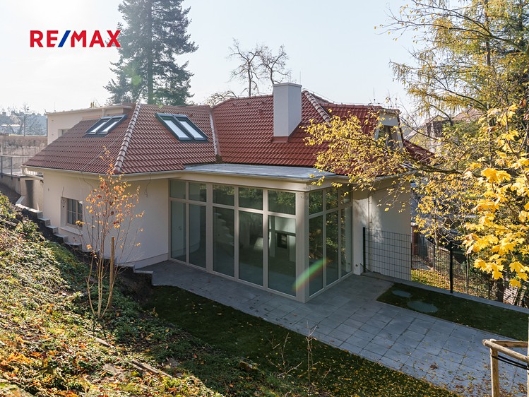 Prodej bytu 5+1 171 m² (Jednopodlažní) - foto 2