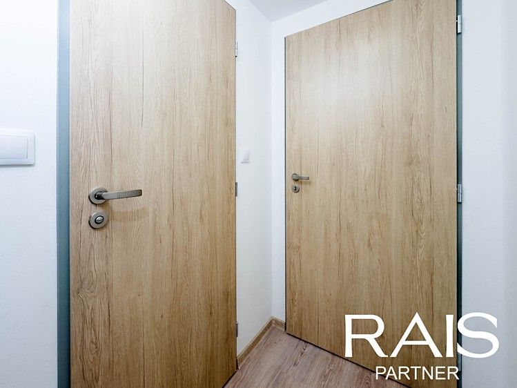 Prodej bytu 1+1 42 m² (Mezonet) - foto 8
