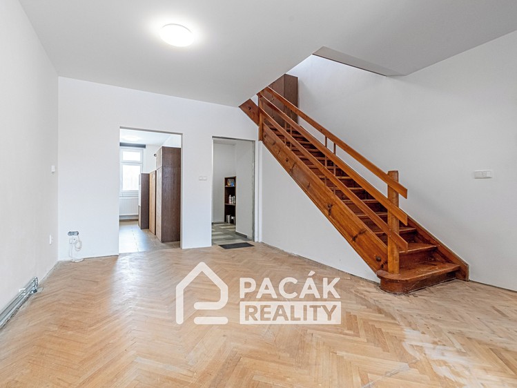 Prodej bytu 2+1 102 m² (Mezonet) - foto 7