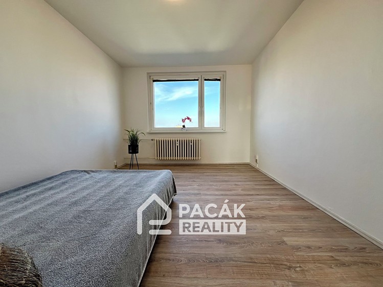 Prodej bytu 2+1 57 m² - foto 2
