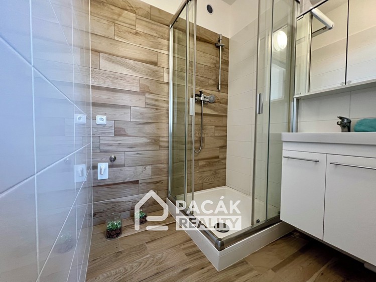 Prodej bytu 2+1 57 m² - foto 3