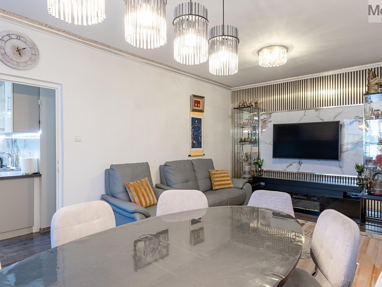 Prodej bytu 3+1 81 m² - foto 1