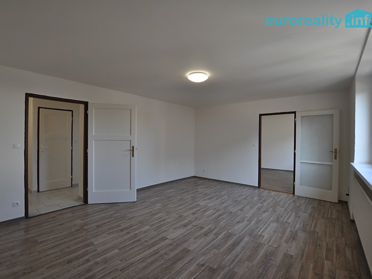 Prodej bytu 3+1 79 m² (Jednopodlažní) - foto 6