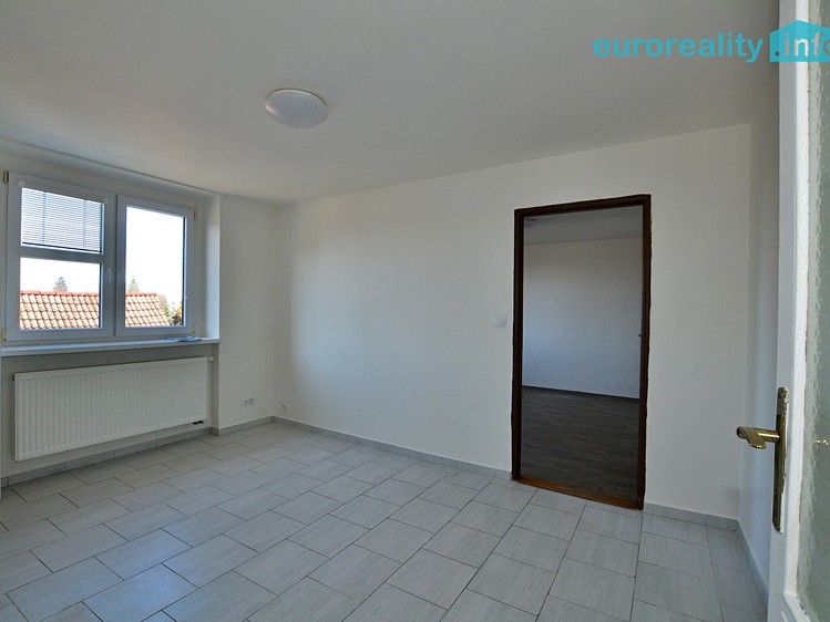 Prodej bytu 3+1 79 m² (Jednopodlažní) - foto 8