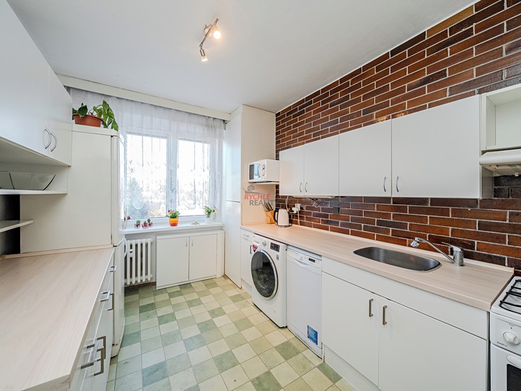 Prodej bytu 3+1 67 m² (Jednopodlažní) - foto 1