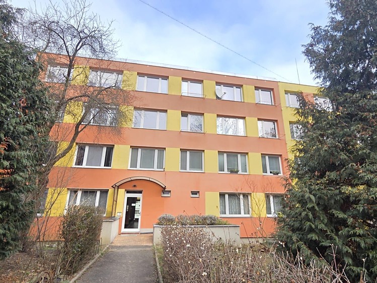 Prodej bytu 3+1 59 m² - foto 1