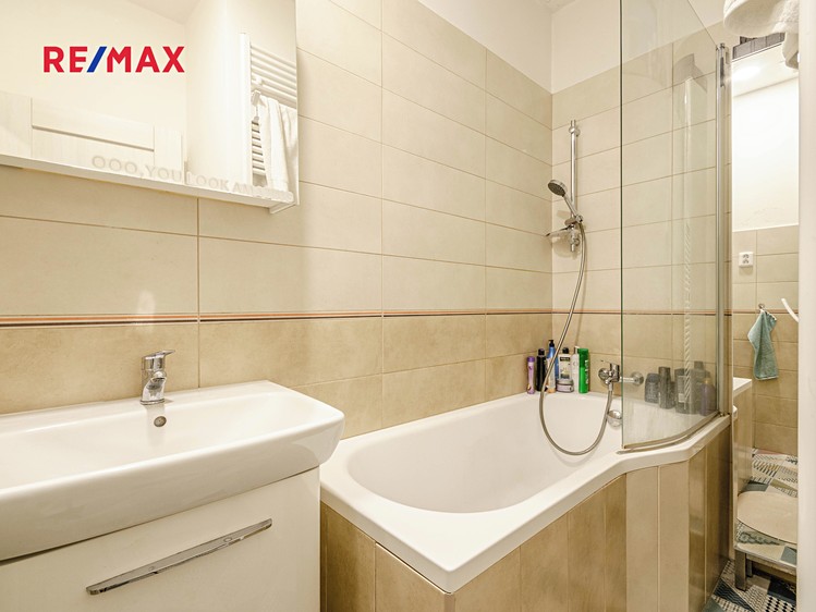 Prodej bytu 2+kk 57 m² (Jednopodlažní) - foto 7